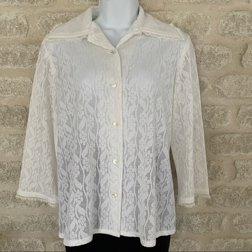 Vintage 70s pointed long collar lace button top L
